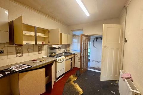 undefined, New Road, Nottingham NG9