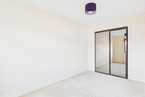 1 bedroom apartment to rent, Ascot Court, Glasgow G12