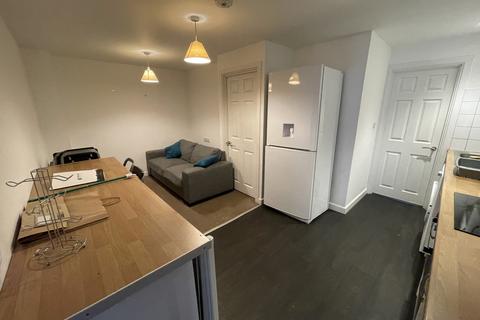 7 bedroom terraced house to rent, Killigrew Street, Falmouth TR11