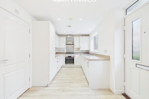 3 bedroom terraced house for sale, Morris Close, Wokingham
