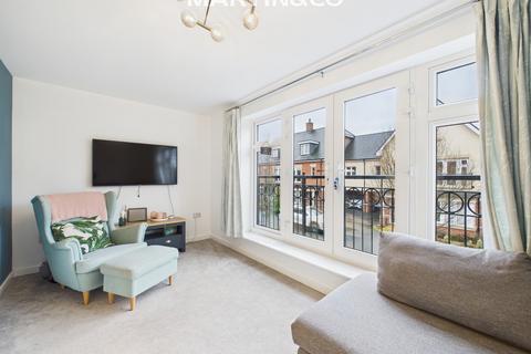 3 bedroom terraced house for sale, Morris Close, Wokingham