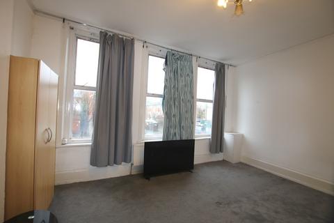1 bedroom flat to rent, Craven Park Road, Harlesden, NW10