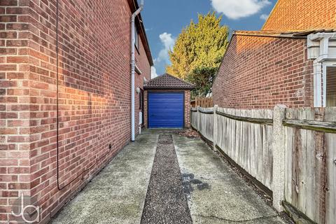 3 bedroom detached house for sale, Lufkin Road, Colchester
