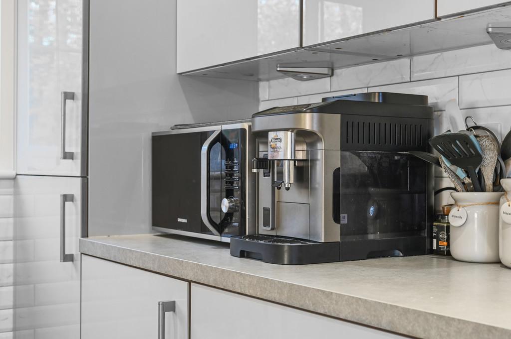 Ernest Fancy Lane kitchen 5