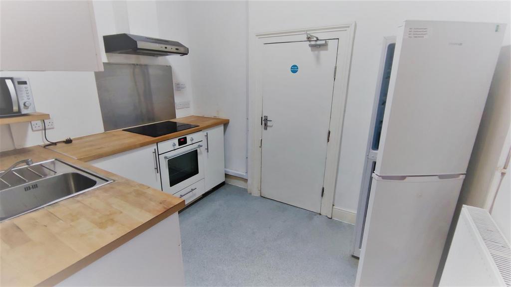 C Kitchen.jpg