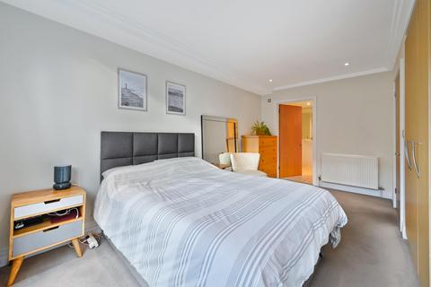 undefined, Ferry Quays, Ferry Lane, Brentford, TW8