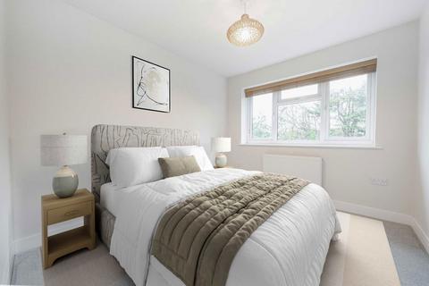 undefined, Lime Crescent, Sunbury-On-Thames TW16