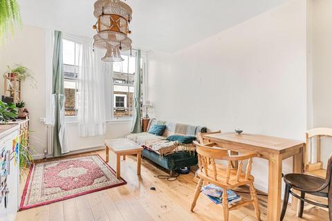 2 bedroom flat for sale, Westow Hill, London