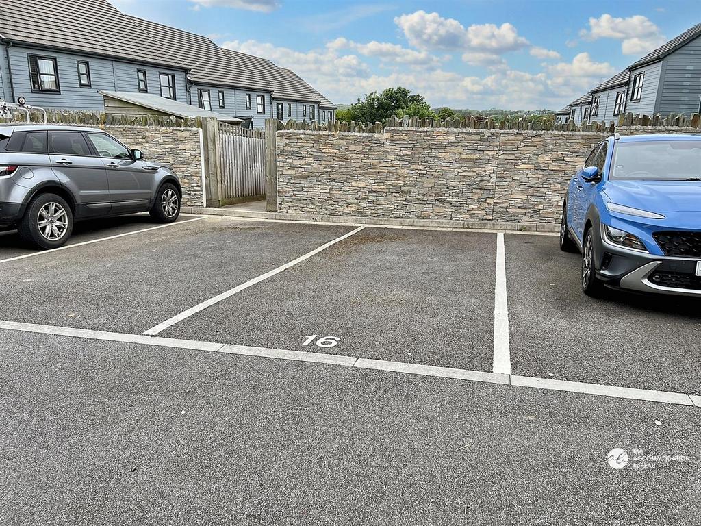 Parking.jpg