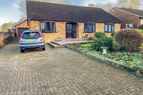 3 bedroom detached bungalow for sale, Smythsons Close, School Aycliffe