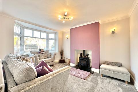 4 bedroom semi-detached house for sale, Northenden Road, Trafford M33