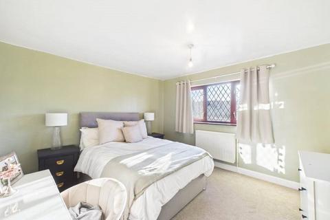 undefined, Langdale Drive, Worcester, Worcestershire, WR4