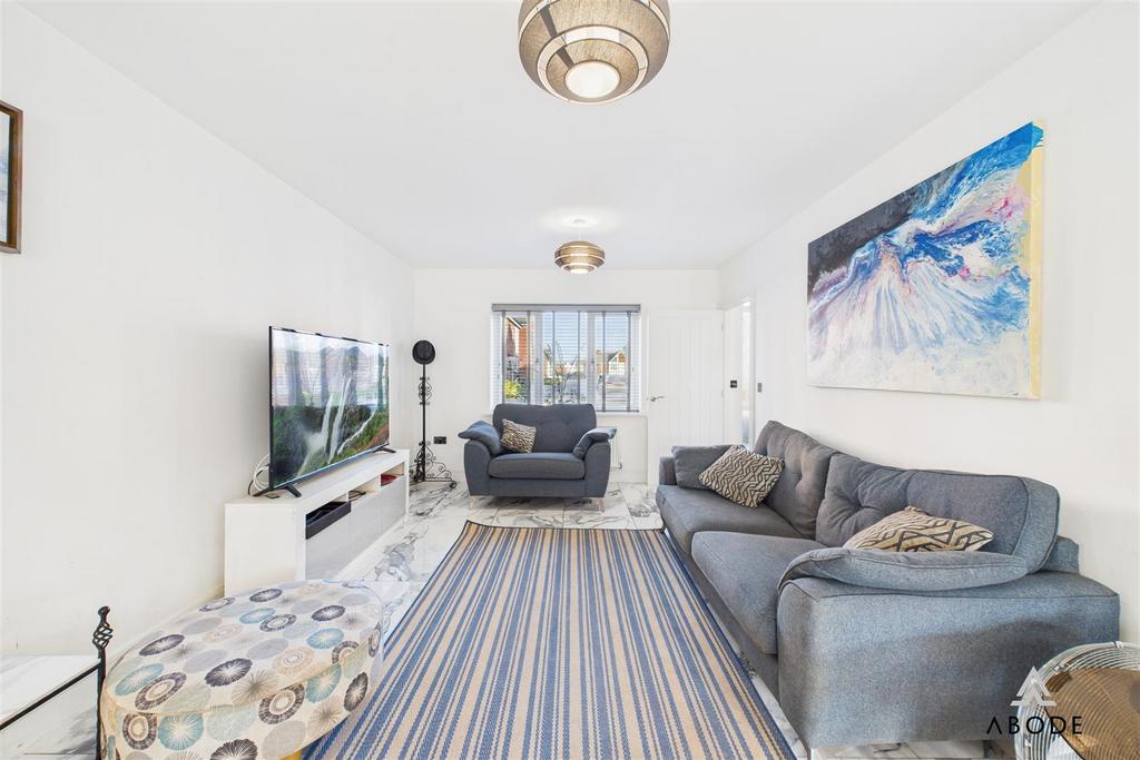 CAM01882 G0-PR0230-STILL004.jpg