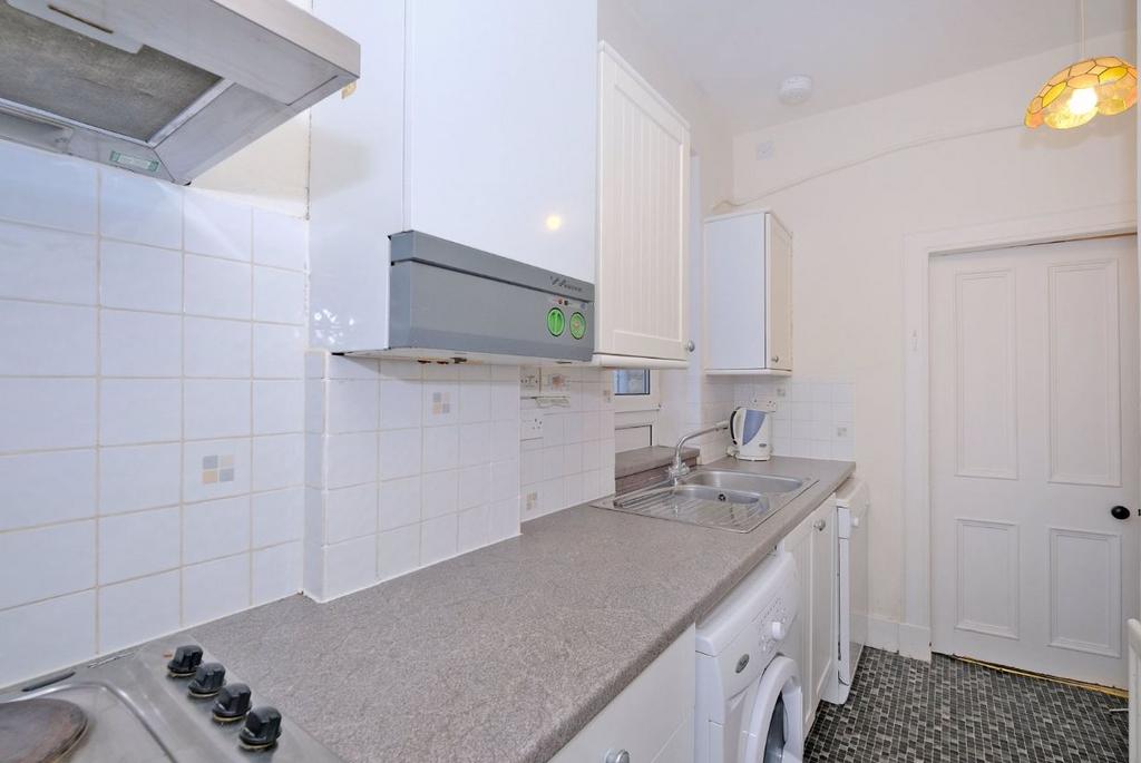 Kitchen Alt