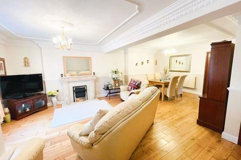 2 bedroom end of terrace house for sale, Crook Hill, Cwmtillery, Abertillery
