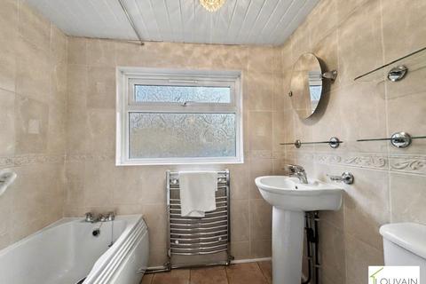 2 bedroom end of terrace house for sale, Crook Hill, Cwmtillery, Abertillery