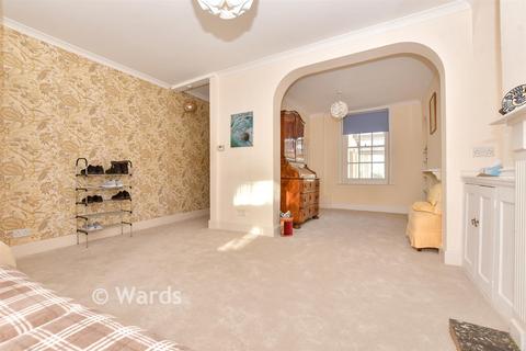 3 bedroom townhouse for sale, Robert Street, Deal CT14