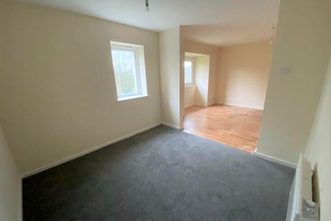 2 bedroom flat to rent, 32 Swallowtail Court, ,