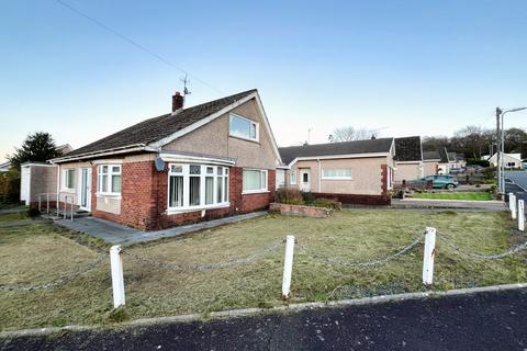 3 bedroom detached bungalow for sale - Furzeland Drive, Neath, SA10 7UF
