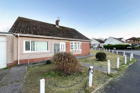 3 bedroom detached bungalow for sale, Furzeland Drive, Neath, SA10 7UF