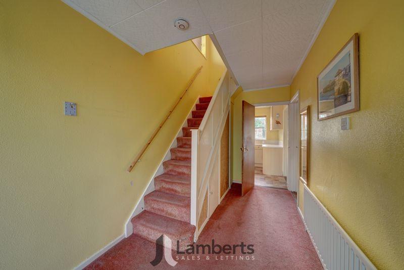 Entrance Hallway: