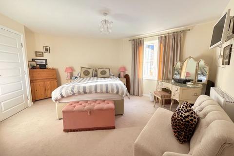 undefined, 14 De Clare Lodge, Westgate, Cowbridge, The Vale of Glamorgan CF71 7FR
