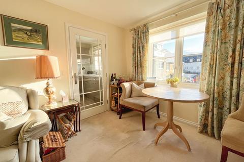 undefined, 14 De Clare Lodge, Westgate, Cowbridge, The Vale of Glamorgan CF71 7FR