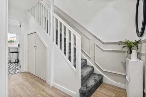 2 bedroom end of terrace house for sale, Stenhousemuir FK5