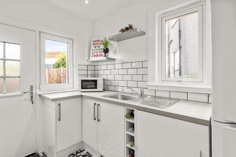2 bedroom end of terrace house for sale, Stenhousemuir FK5