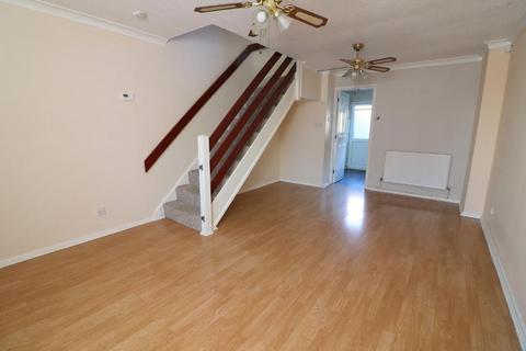 undefined, Luton LU3