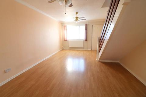 undefined, Luton LU3