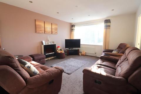 undefined, Luton LU3