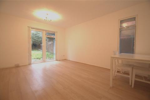 undefined, Fernleigh Close, Croydon, CR0