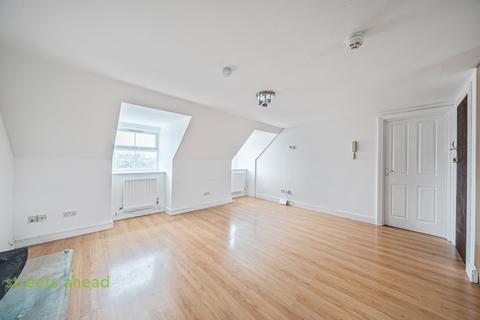 2 bedroom apartment to rent, St. Pauls Road, Thornton Heath, CR7