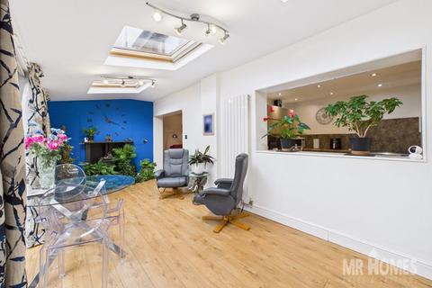 5 bedroom property for sale, Ty Cerrig, Pentwyn, Cardiff CF23 7DQ
