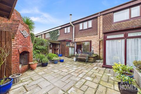 5 bedroom end of terrace house for sale, Ty Cerrig, Pentwyn, Cardiff, CF23