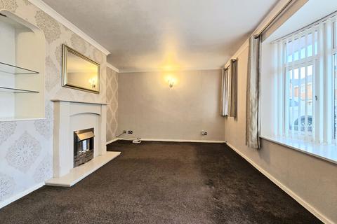 3 bedroom detached house to rent, Peach Road, Willenhall