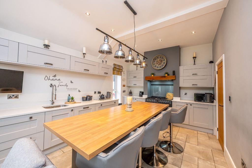 Kitchen/family room