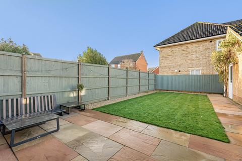 3 bedroom end of terrace house for sale, Briars End, Witchford, CB6