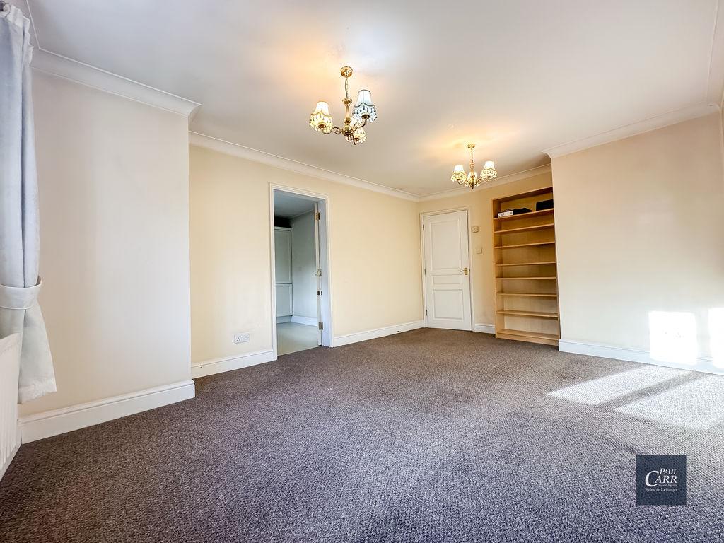 Apartment in Sutton Coldfield, Streetly - View 5