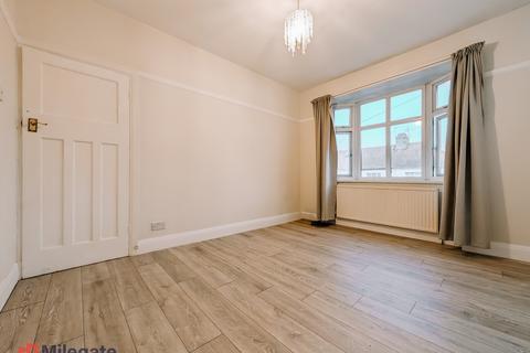 undefined, Westbury Road, Southend-On-Sea SS2