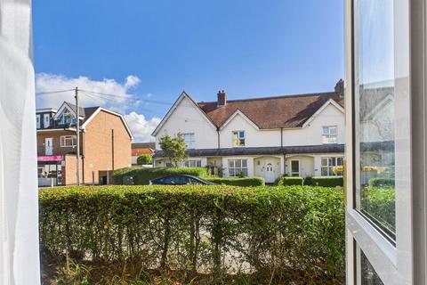 2 bedroom apartment for sale, Wortley Road, Highcliffe, Christchurch, Dorset, BH23