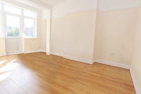 4 bedroom house - HMO Licence - Perth Road, Wood Green N22