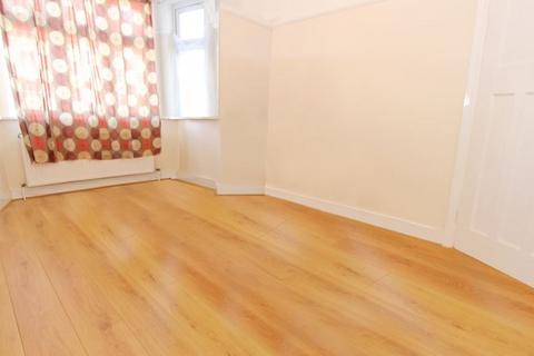undefined, 4 bedroom house - HMO Licence - Perth Road, Wood Green N22