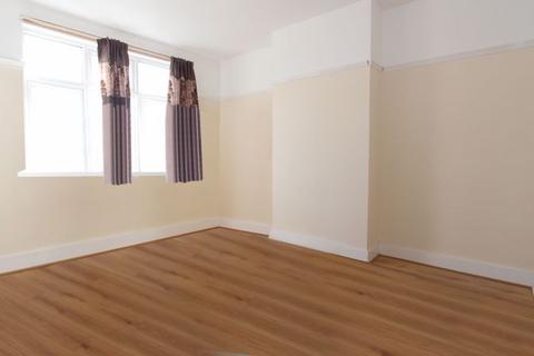 undefined, 4 bedroom house - HMO Licence - Perth Road, Wood Green N22