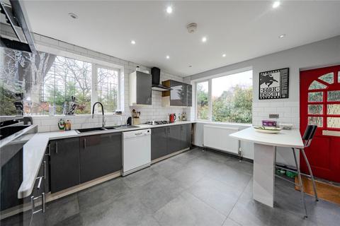 4 bedroom detached house for sale, Primley Park Avenue, Leeds, West Yorkshire