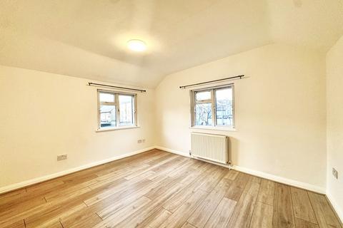 undefined, Broadway, West Ealing, W13 0SU