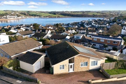 4 bedroom bungalow for sale, Riversmeet, Appledore, Bideford, Devon, EX39