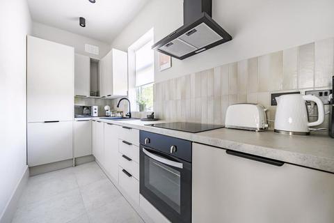 undefined, Green Dragon Lane, London