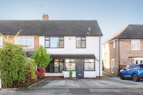 3 bedroom semi-detached house for sale - Rutland Crescent, Walsall WS9